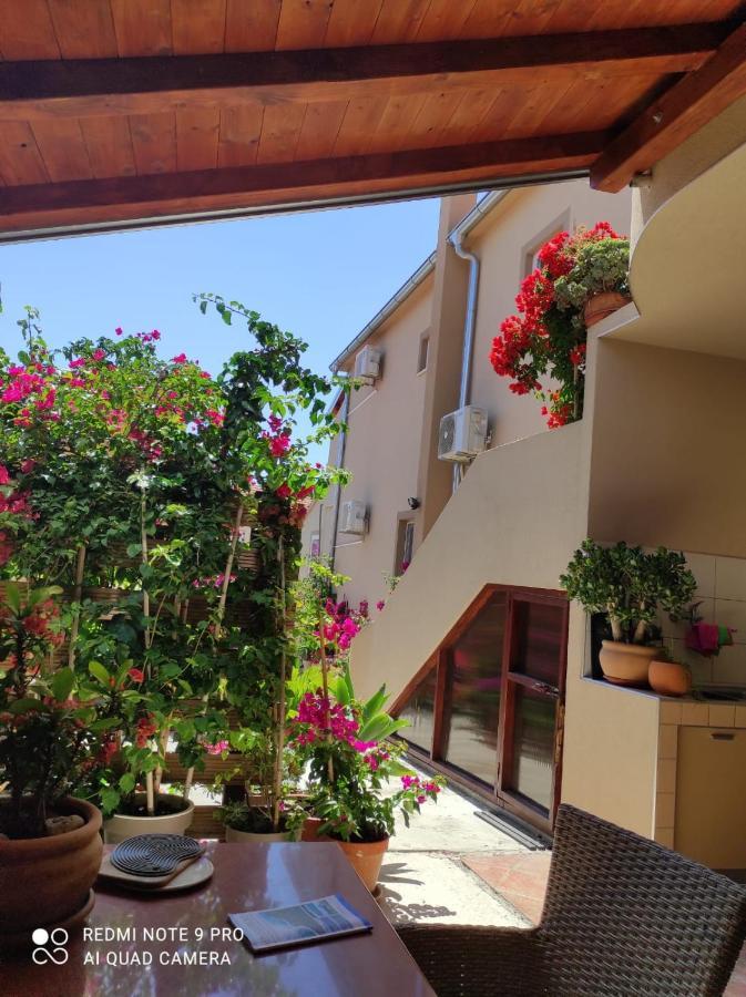 Apartments Iva Pakoštane Dış mekan fotoğraf