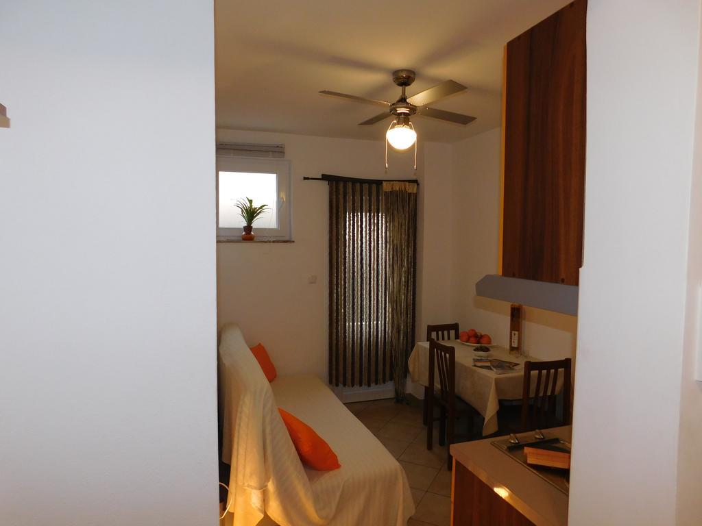 Apartments Iva Pakoštane Dış mekan fotoğraf