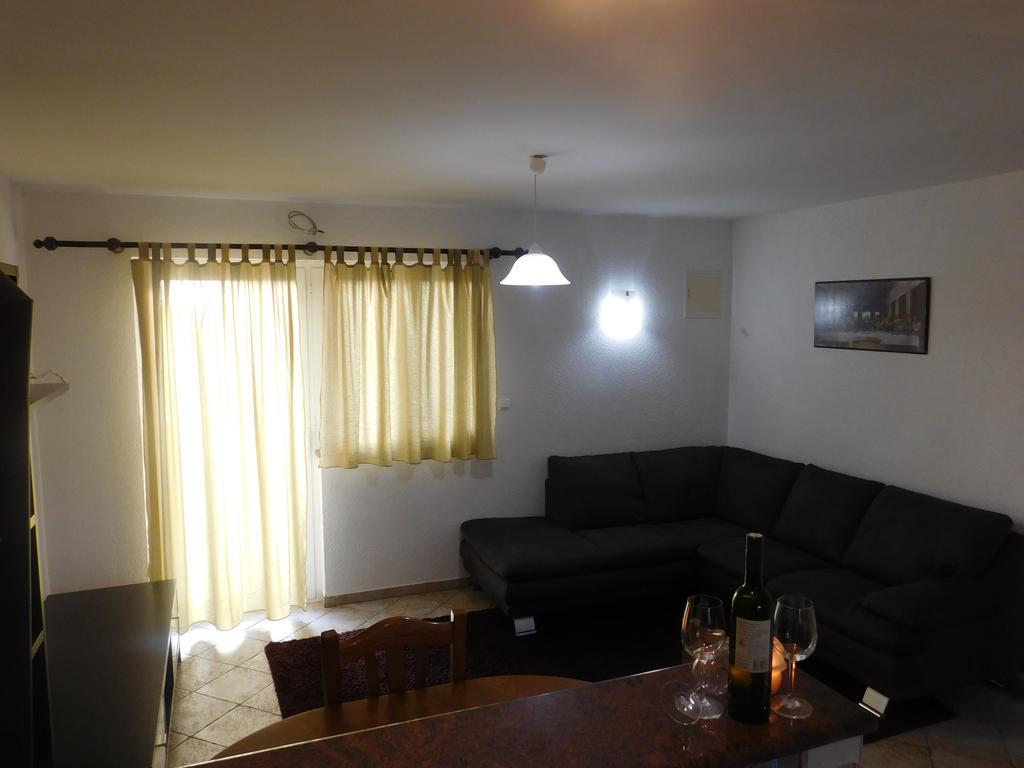 Apartments Iva Pakoštane Dış mekan fotoğraf