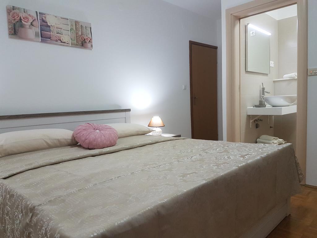 Apartments Iva Pakoštane Dış mekan fotoğraf