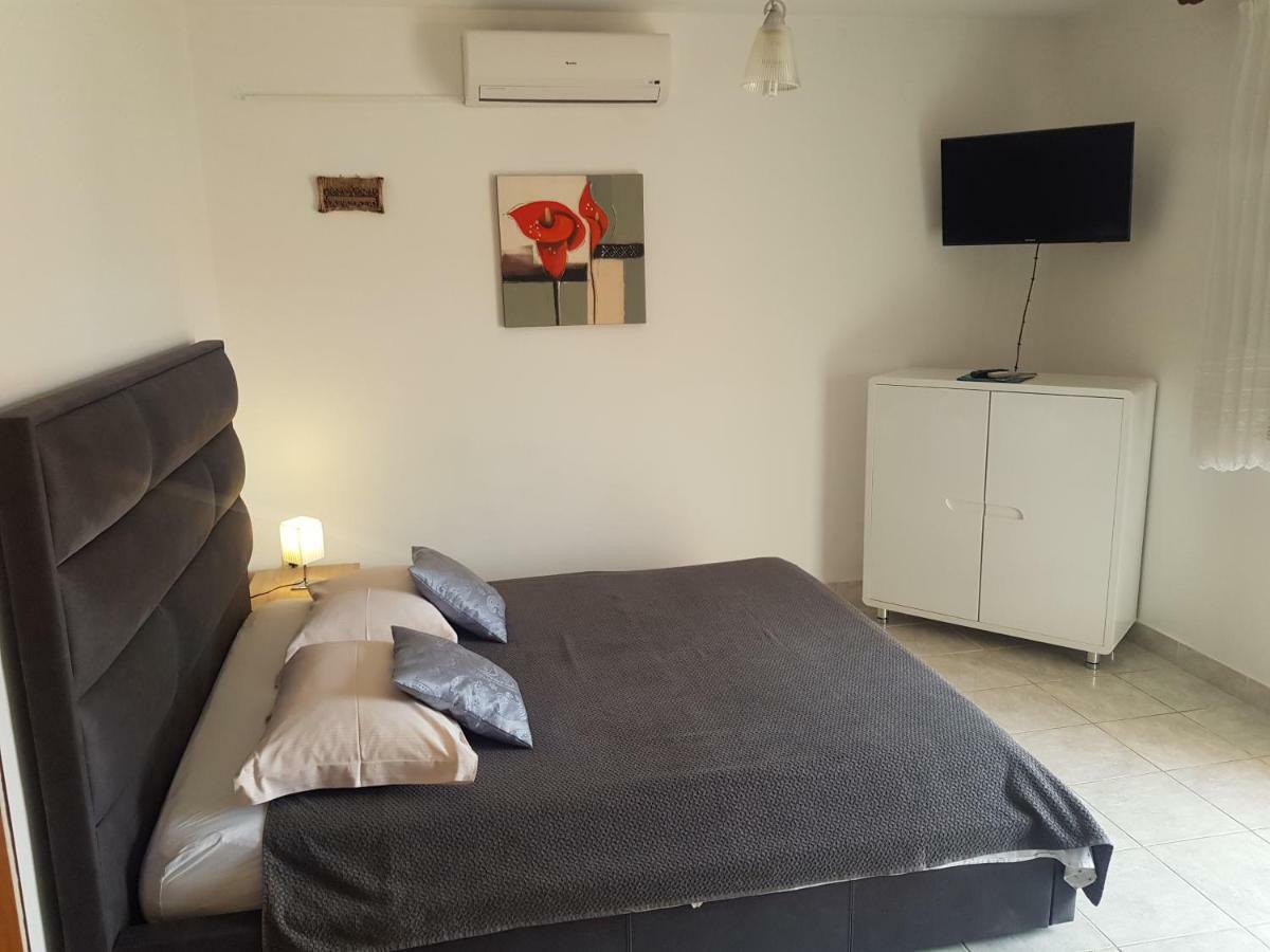 Apartments Iva Pakoštane Dış mekan fotoğraf